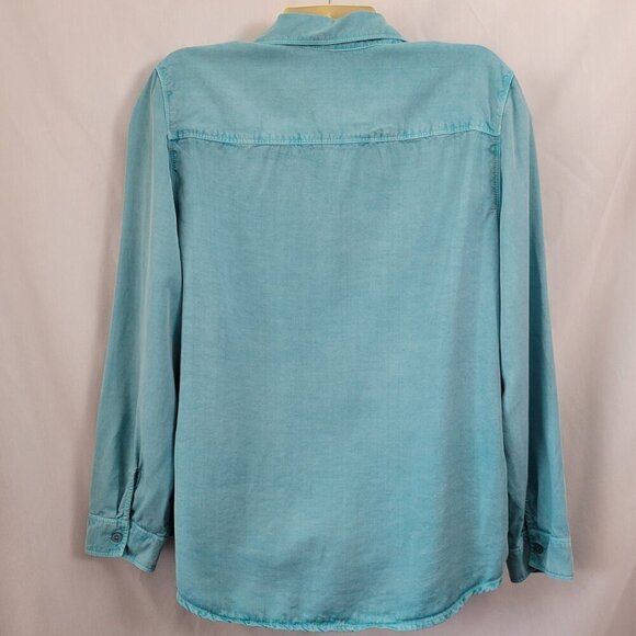 Chico's Light Blue Button Down Shirt - Picture 2 of 10